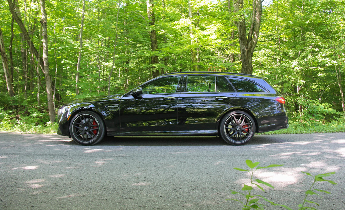 Editorial 2021 mercedes amg e 63 s wagon 03 dw