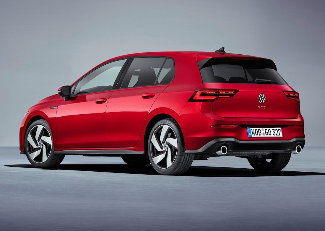 Volkswagen-Golf_GTI-2021-1280-05.jpg
