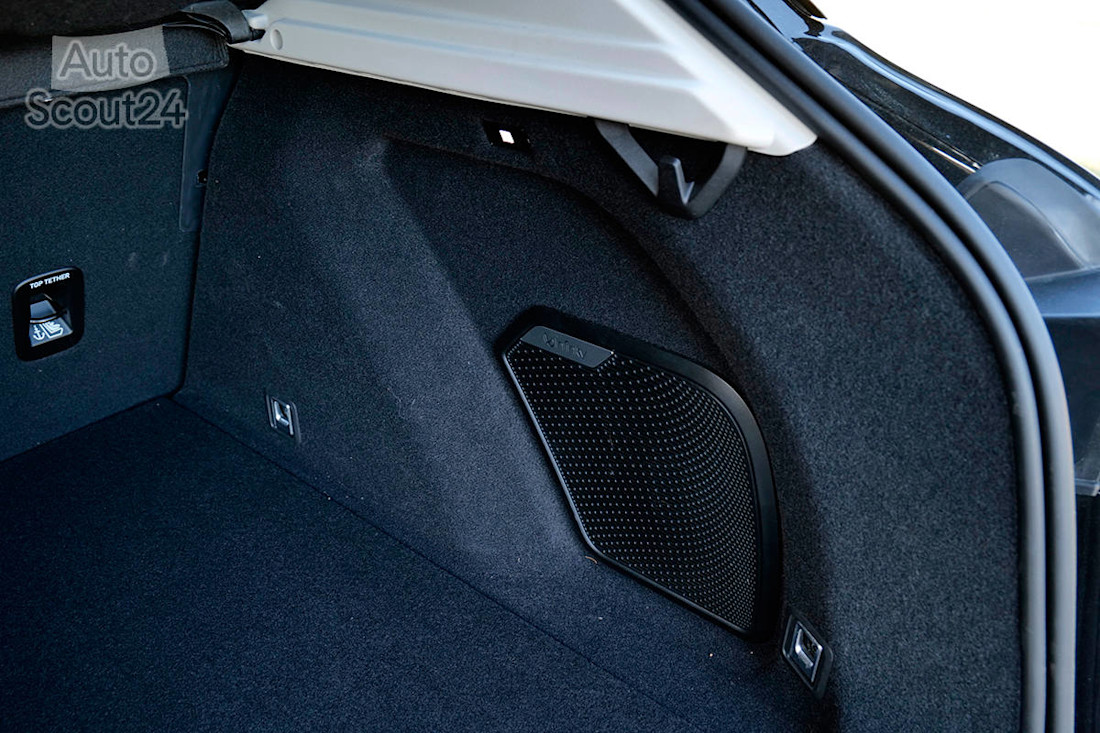 Video prueba Lynk  Co 01 2022 exterior y detalles ruben fidalgo (37).jpg