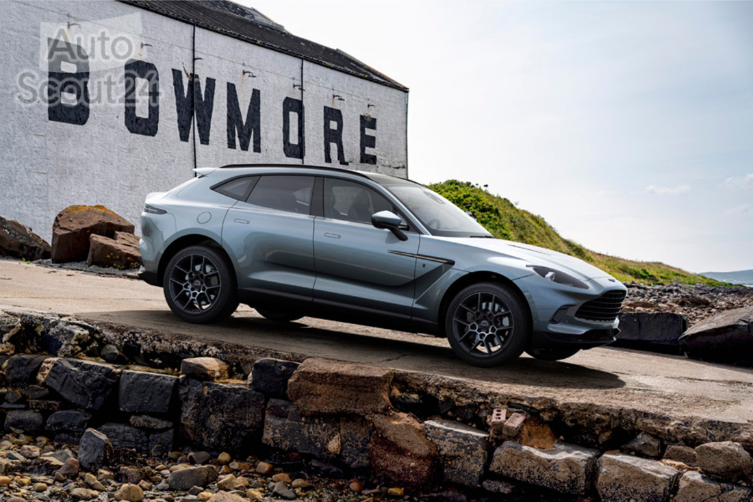 Q by Aston Martin DBX Bowmore Edition_1.jpg