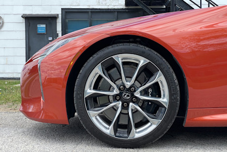 Editorial 2022 lexus lc 500 convertible 17 ct