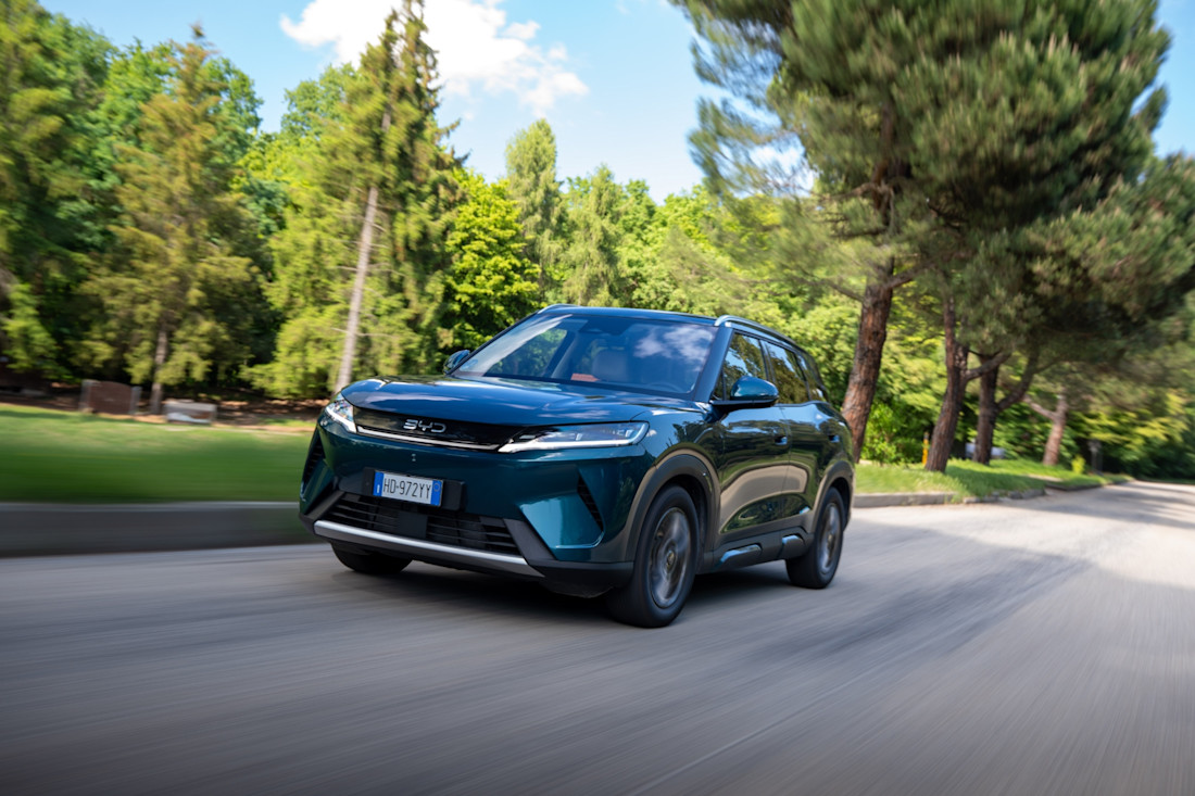 byd-atto-2-dmi-dynamic