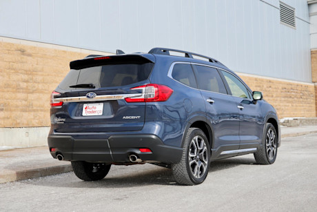 Editorial 2023 subaru ascent premier 08 jm