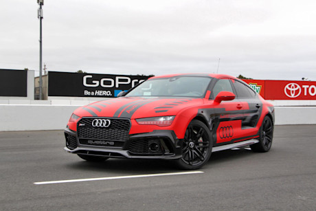 Editorial 24 jy audi piloted driving robby