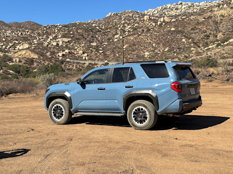 Toyota 4Runner 2025 : Premier Essai Body Image
