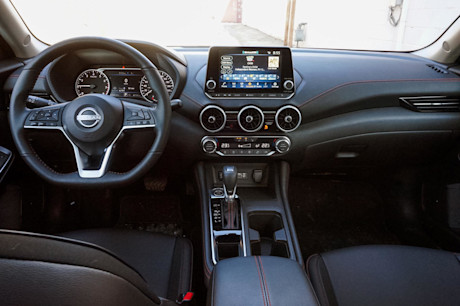 Editorial 2024 nissan sentra sr td 240320 25 jl