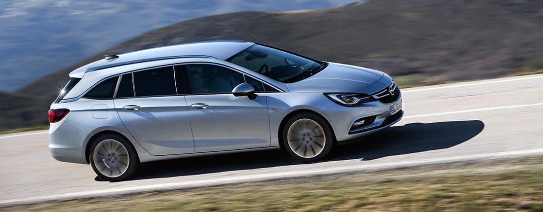 opel-astra-sports-tourer-l-02