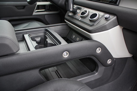 Land Rover Defender 90 P400 X-Dynamic 2021 : essai routier Image