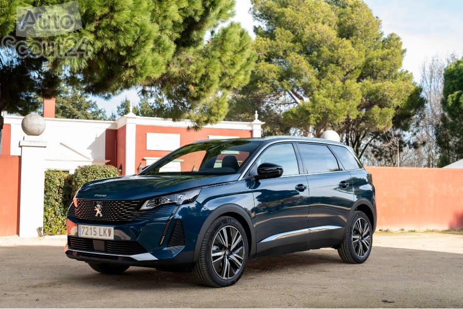 Peugeot_03 (1).jpg