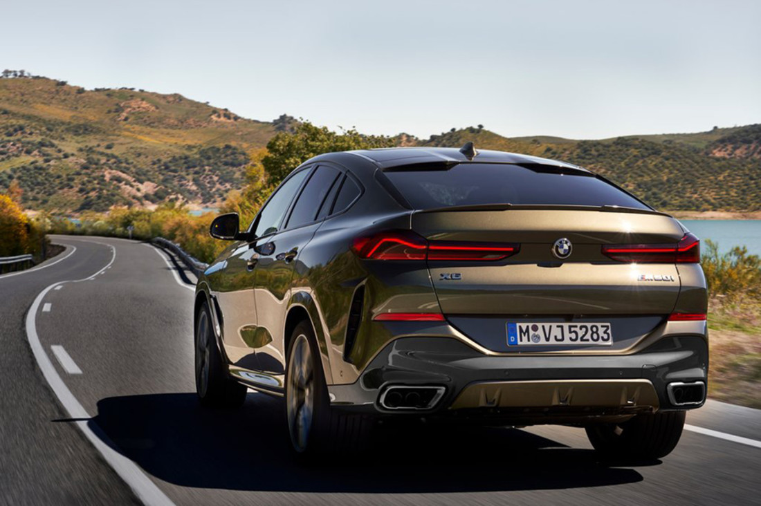 BMW-X6_M50i-2020-1024-1b.jpg