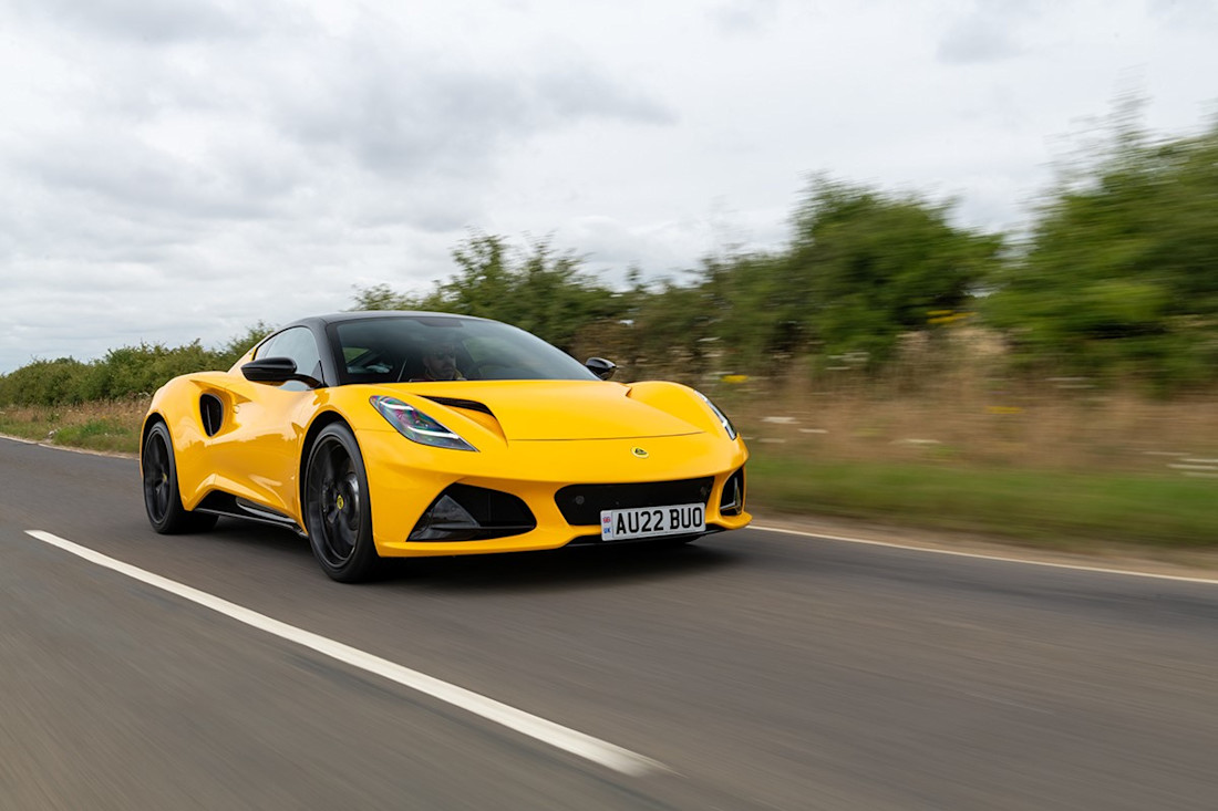 Essai : Lotus Emira Turbo SE, philosophie décalée (2025)