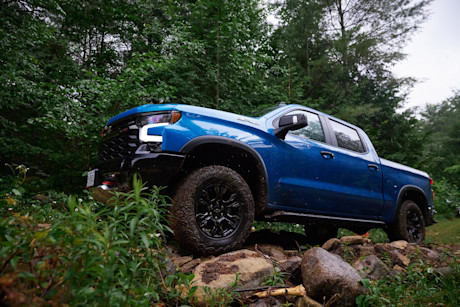 Chevrolet Silverado ZR2 2022 : essai routier Body Image
