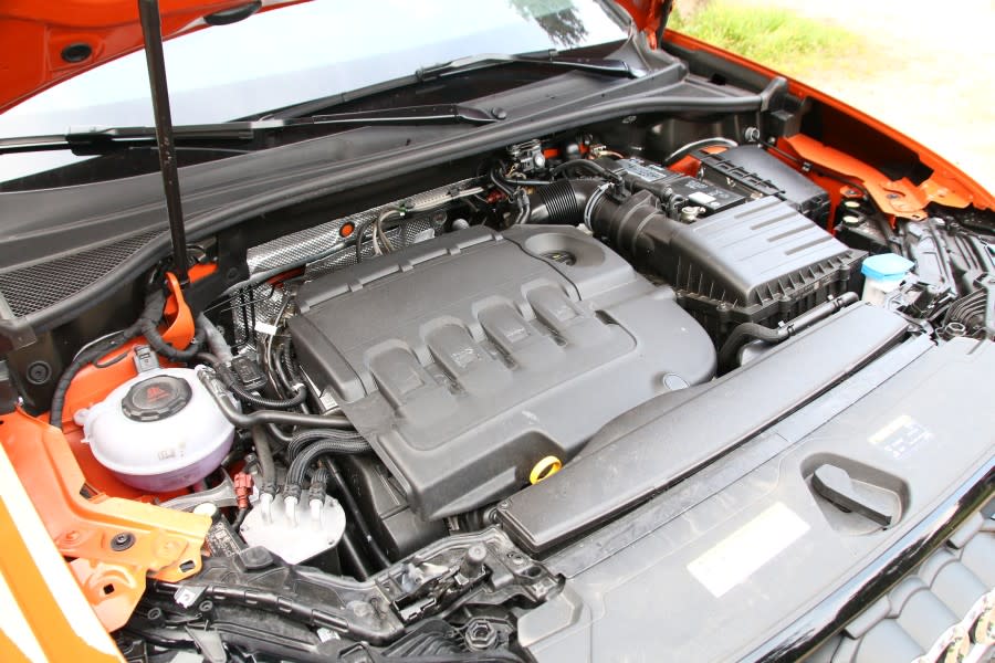 compa-q3-sportback-mini-countryman-25.jpg