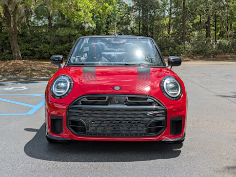 Editorial 2025 mini cooper jcw convertible fd sbe 250410 2