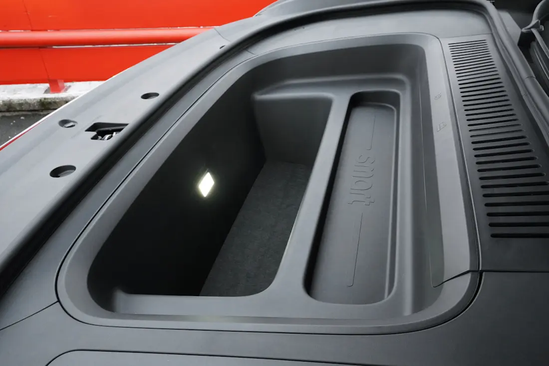 Smart 5 brabus_frunk