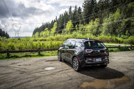Editorial 2016 bmw i3 w range extender bm 04
