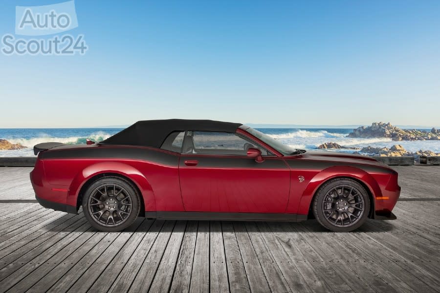Dodge-Challenger_Convertible-2023-1280-04.jpg