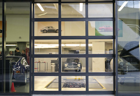 Editorial porsche classic factory restoration 16 jw