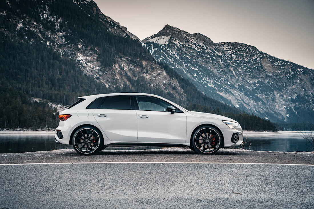 ABT Sportsline a préparé un kit de tuning pour l'Audi S3