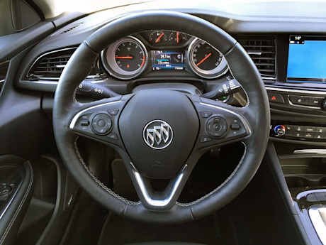 Editorial 2019 buick regal sportback 16 sb