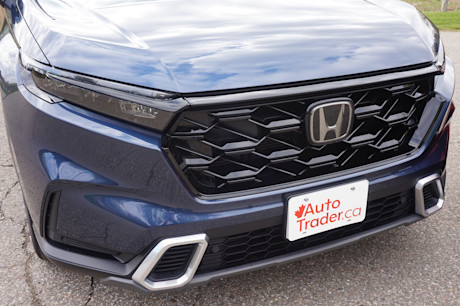 2026 Toyota RAV4 vs Honda CR-V Hybrid-JL-12