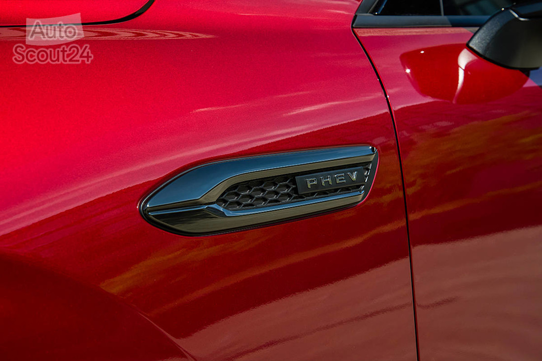 MazdaCX-60_Homura_Germany_det-(3).jpg