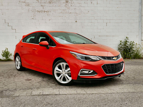 Editorial 2018 chevrolet cruze hatchback diesel 02 bh