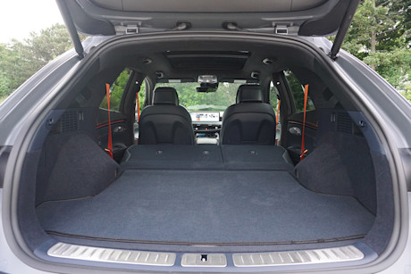 2026 Genesis GV70 Sport Review Body Image