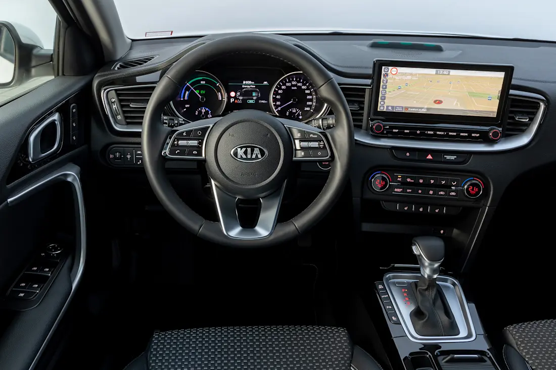 Kia XCeed PHEV MJ20 24