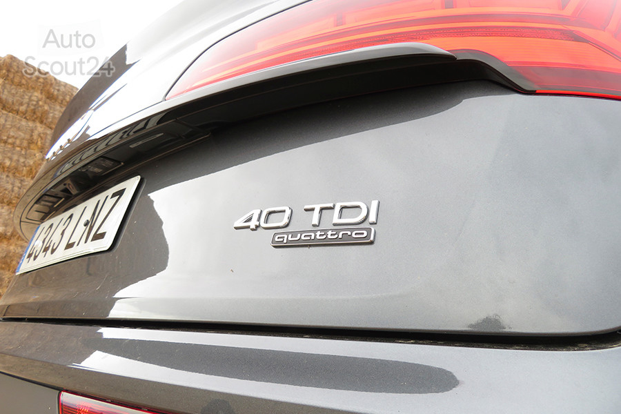 FT_8_audi_q5_SB_40TDI_logo_.JPG