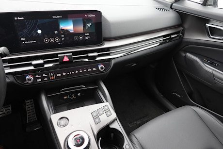 2026 Kia Sportage PHEV Review Image