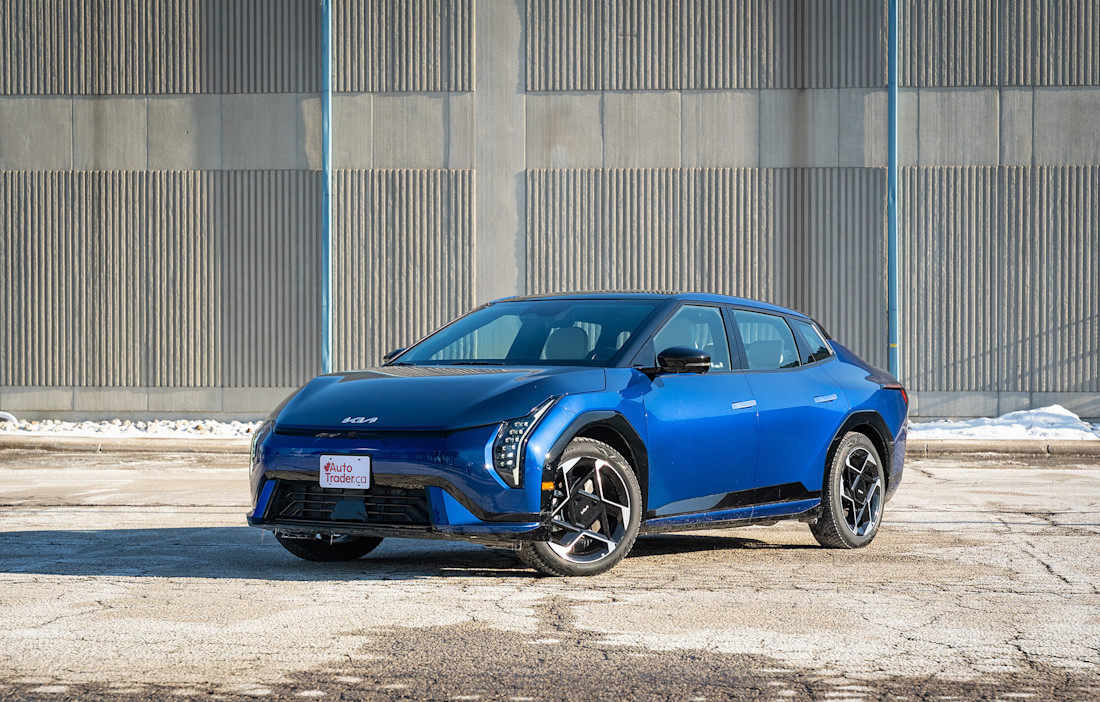 2026 Kia EV4 - TD - JW - 260416 - 1