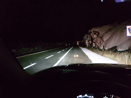 Editorial 2018 land rover discovery hse luxury td6 50 jp