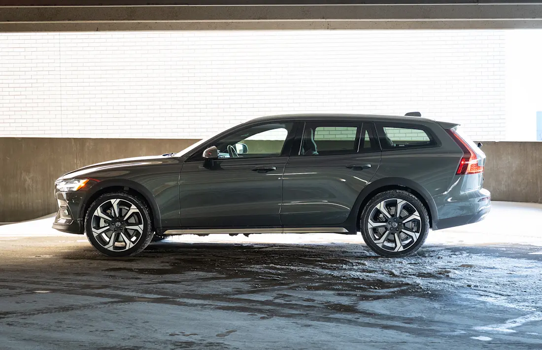2026 Volvo V60 Cross Country - TD - JW - 260209 - 7