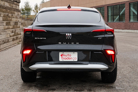Editorial 2024 buick envista st td 240206 10 jm