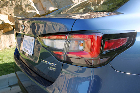 Editorial 2020 subaru legacy 16 sha