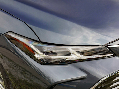 Editorial 2019 toyota avalon limited 08 bh
