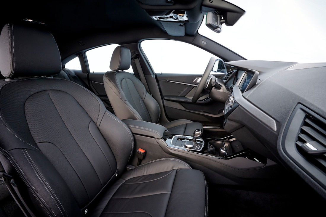 63_BMW_220d_Model_M_Sport.jpg