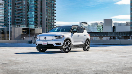 Editorial 2021 volvo xc40 recharge p8 awd 05 jw