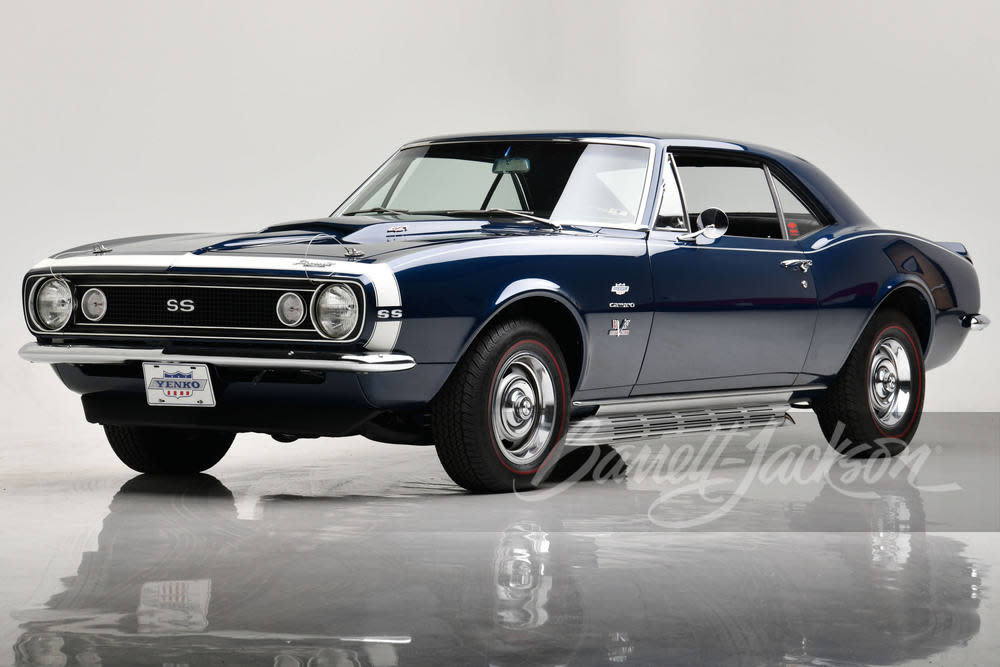 Yenko Super Camaro de 1967 barret Jackson 2022 (12).jpg