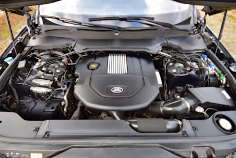 Editorial 2018 land rover discovery hse luxury td6 17 jp