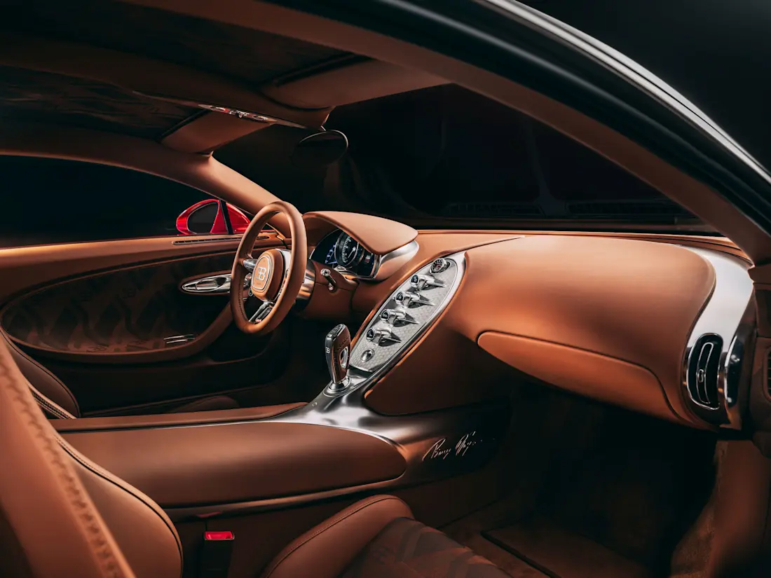 07-bugatti-the-wheels-solitaire-hommage