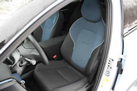 Volvo EX30 2025 vs Volvo EX40 2025 – Quel est le meilleur choix pour vous? Body Image