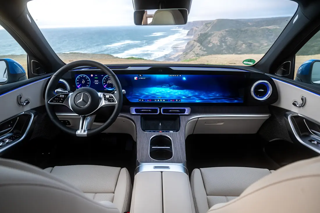 mercedes-benz glc 400 4matic with eq technology avantgarde line7