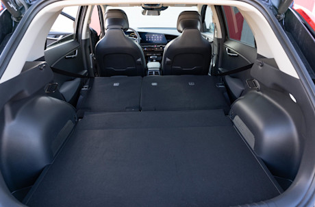 Editorial 2024 kia niro ex premium 240408 10 jw