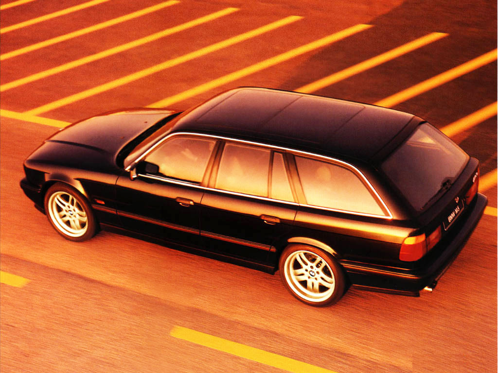 Editorial 01b bmw m5 touring
