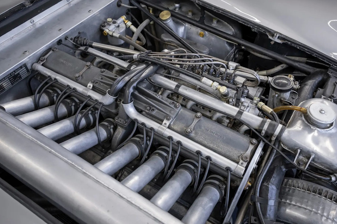 Mercedes-Benz-W-196-R-Stromlinienwagen-1954-fangio (3).jpg