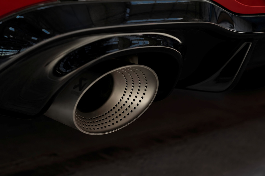 vw-golf-gti-edition-50 (10).jpg