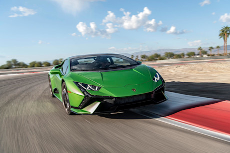 Editorial 2023 lamborghini huracan tecnica 01 sha
