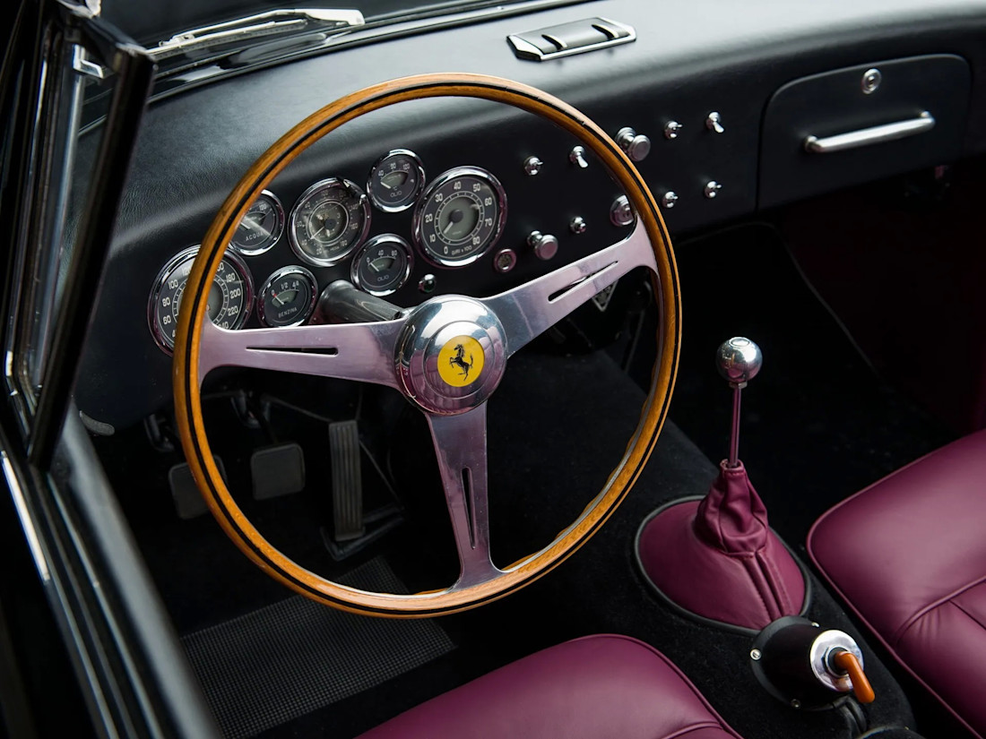 Ferrari-375-America-Vignale-Cabriolet-1954 (19).jpg